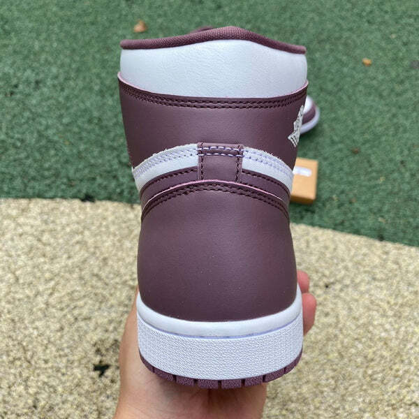 ️ Air Jordan 1 "Sky J Mauve"