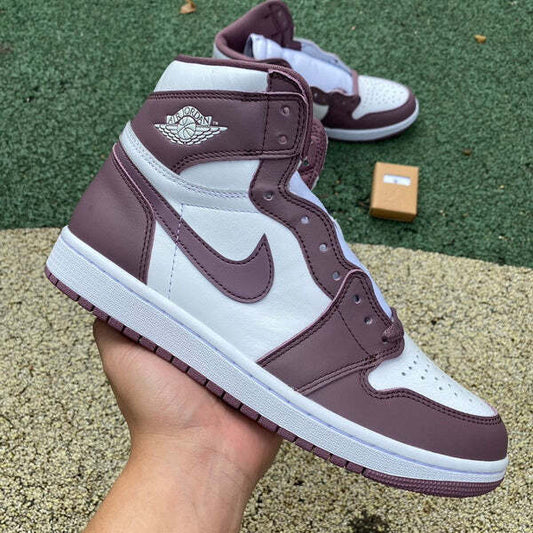 ️ Air Jordan 1 "Sky J Mauve"