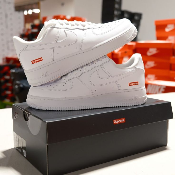 Nike Air Force 1 Low ¨Supreme¨ White