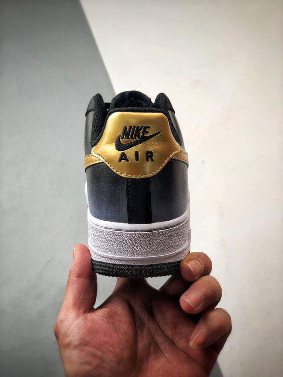 Air Force 1 Low Modelo 18