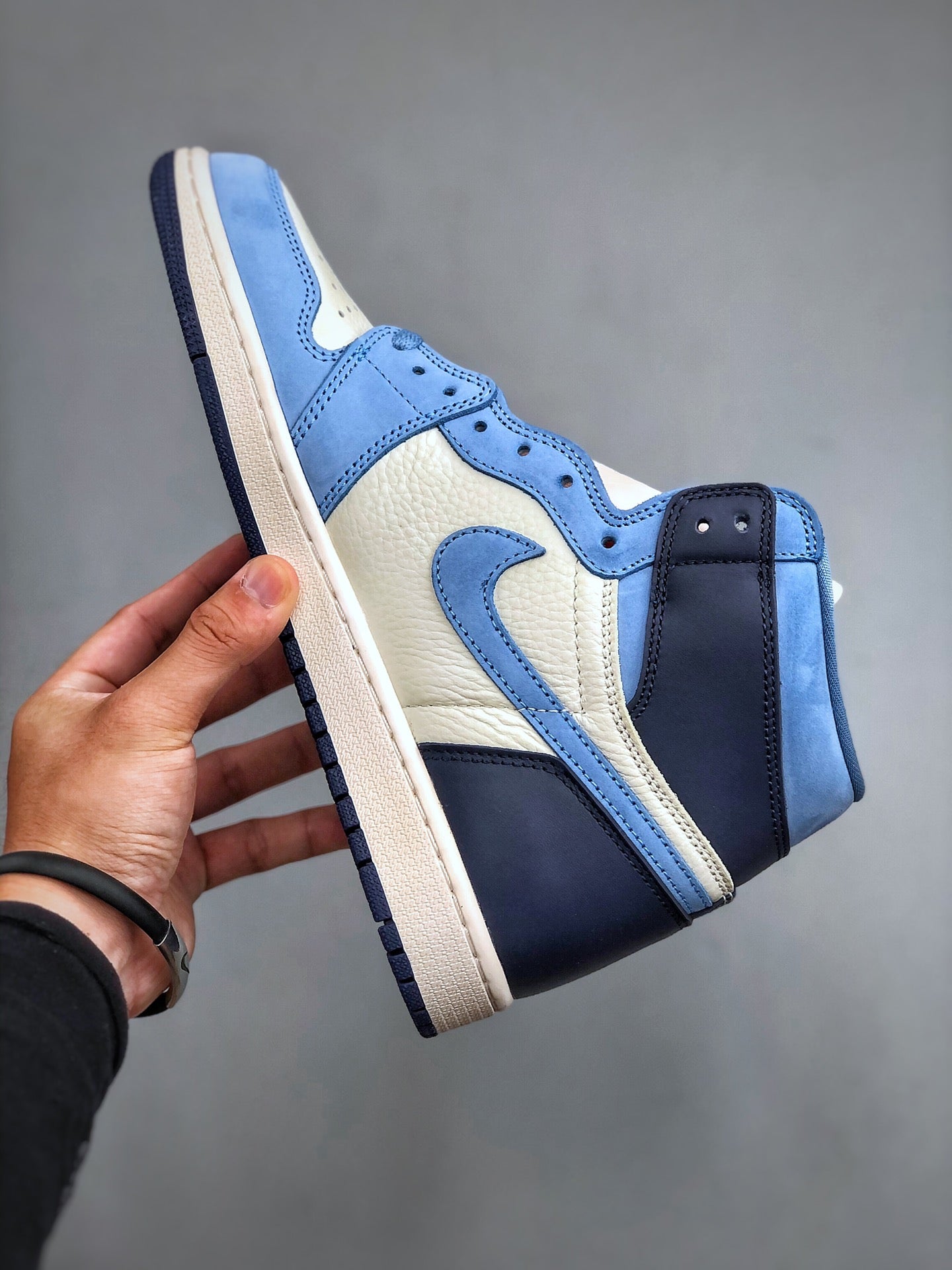 Air Jordan AJ1 Retro High Blue Sky