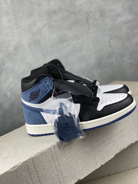 Air Jordan 1 Blue