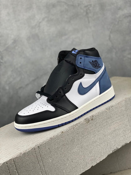 Air Jordan 1 Blue