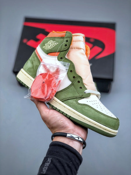 Air Jordan 1 High OG “Forest Orange”