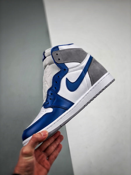 Air Jordan 1 High OG "True Blue