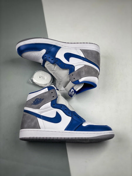 Air Jordan 1 High OG "True Blue