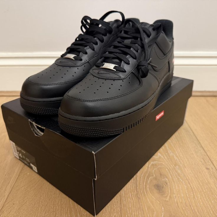 Nike Air Force 1 Low ¨Supreme¨ Black