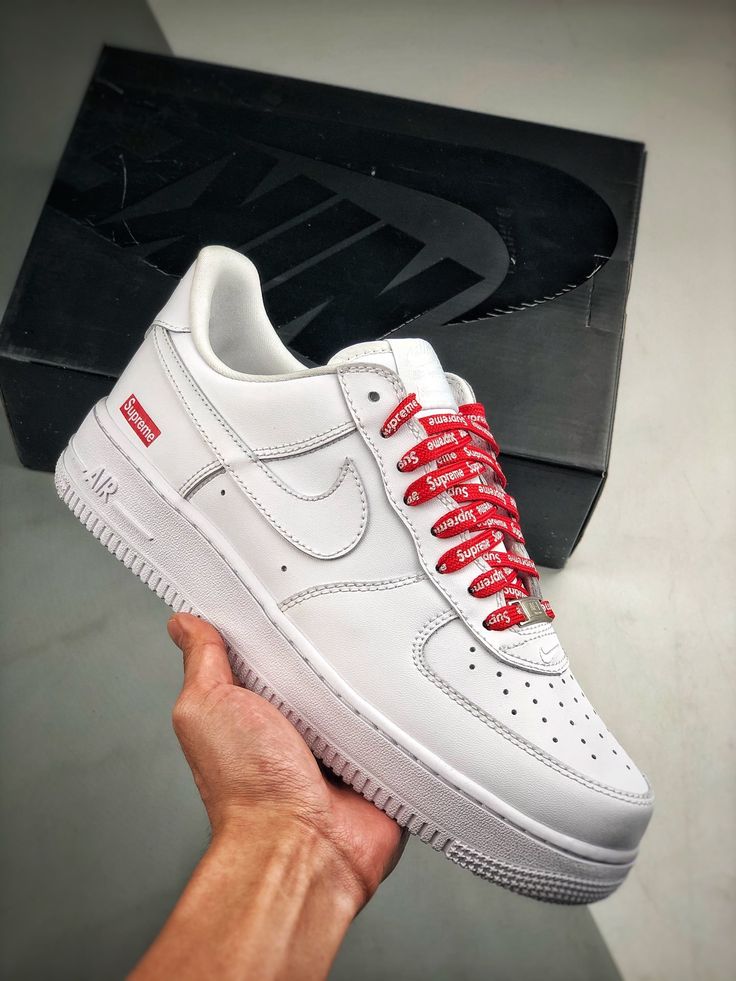 Nike Air Force 1 Low ¨Supreme¨ White